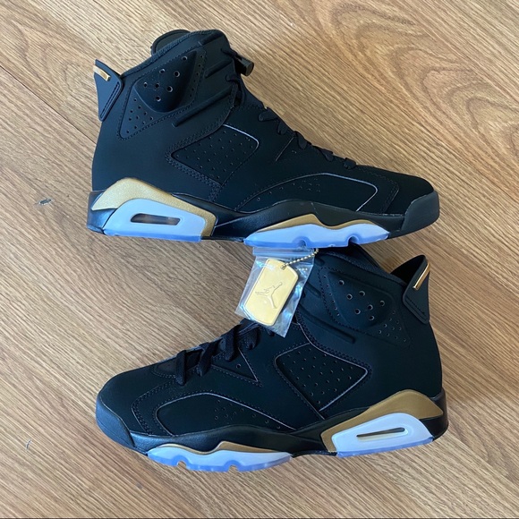 SOLD Air Jordan Retro 6 Defining Moments - Picture 1 of 4